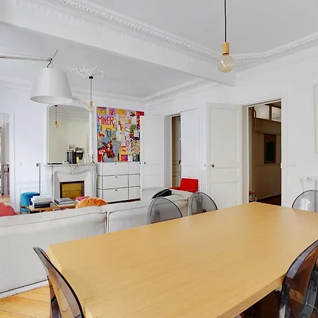 Charming Apartment- 2br-4p- Parc Monceau דירה